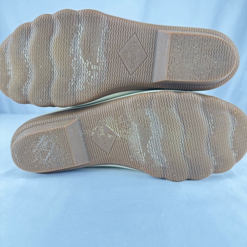 Sperry Waterproof Saltwater Duck Boot w/ Quilted Upper - Picture 7 of 8